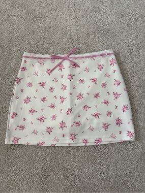 Cream Mini Skirt with Pink Floral Print and Pink Waist Bow size XS